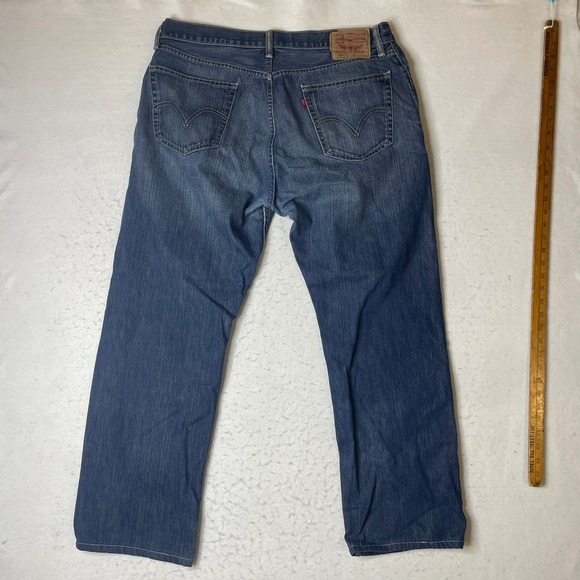 Levi Strauss Co 505 Jeans Mens 38x32 Straight Fit Dark Wash Denim Cotton - Picture 3 of 8